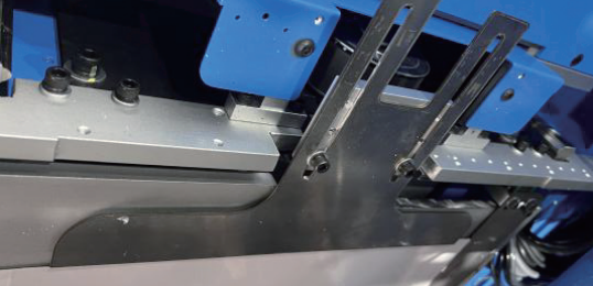 PRY-700E স্বয়ংক্রিয় গরম ফয়েল স্ট্যাম্পিং মেশিন 3