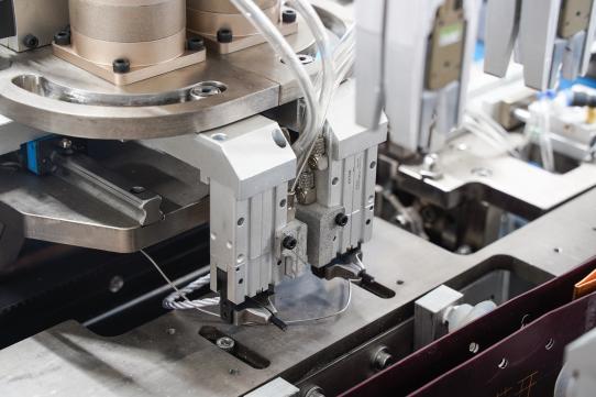 PRY-450A কাগজের ব্যাগ-এর রশি ঢোকানোর যন্ত্র 9