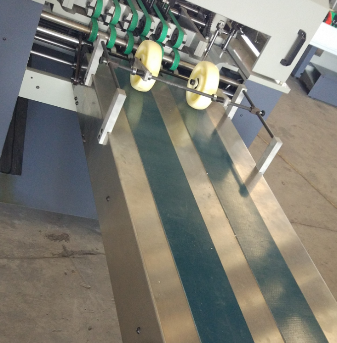 PRY-8D একত্রীকরণ এবং বই স্যাডেল সেলাই এবং ট্রিমিং মেশিন 9